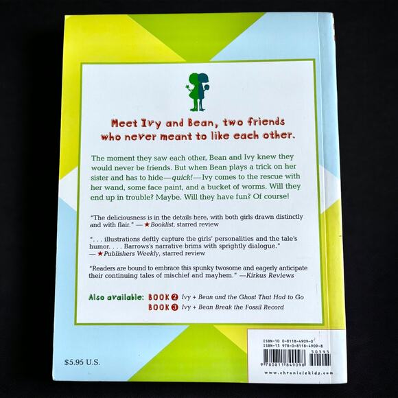 Ivy & Bean (Book 1) Paperback – April 19, 2007 by Annie Barrows - Picture 2 of 5